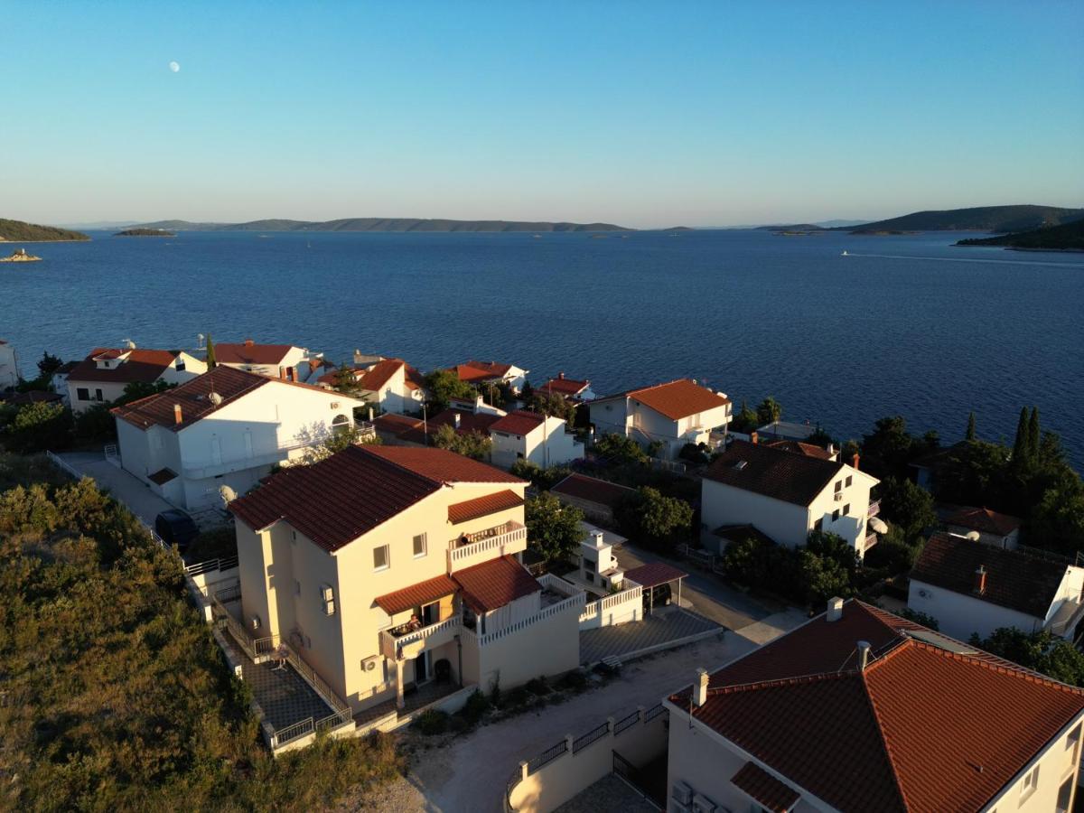 Apartment Punta Seget Vranjica Kültér fotó