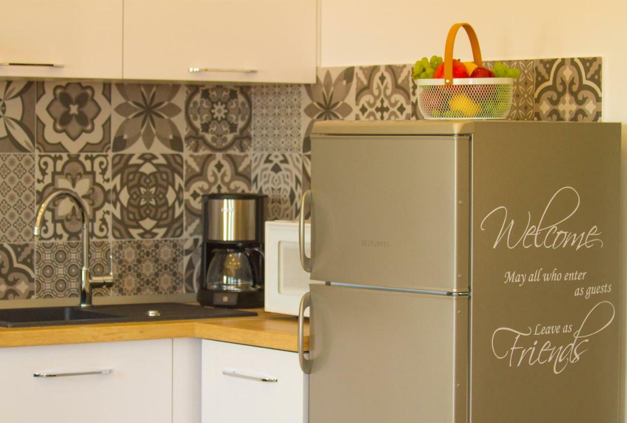 Apartment Punta Seget Vranjica Kültér fotó